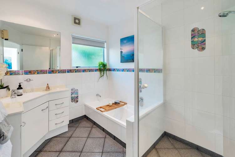 162 Stapleford Crescent Browns Bay_13