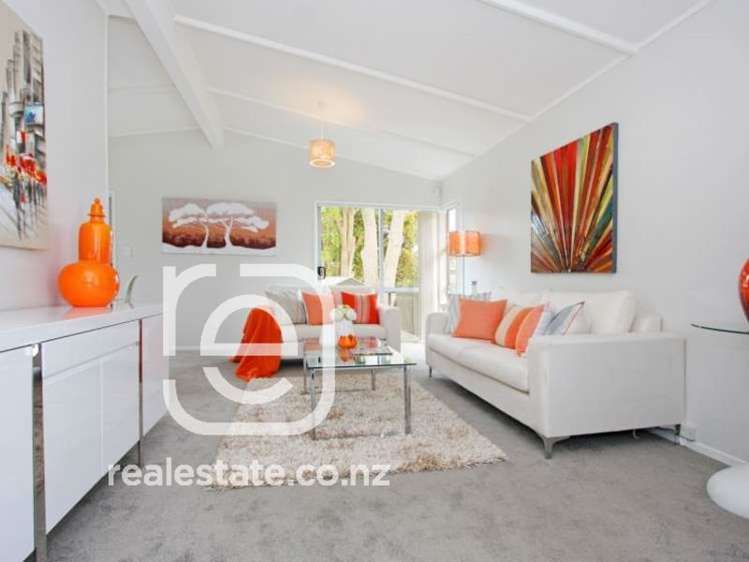 10 Kendall Court Wattle Downs_9