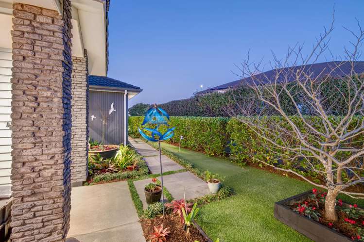 8 Discovery Drive Gulf Harbour_25