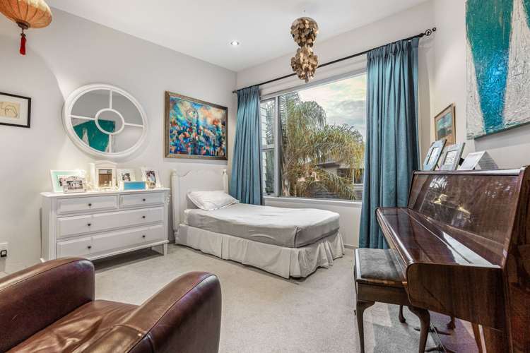 52a Ripon Crescent Meadowbank_10