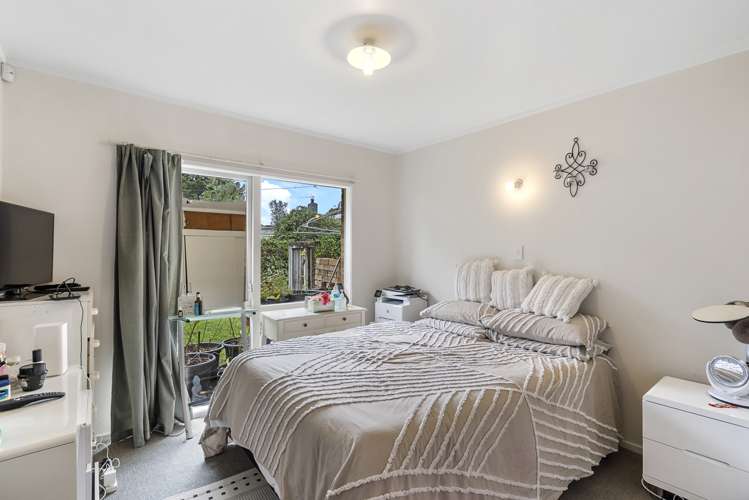 42 Mcannalley Street Manurewa_6