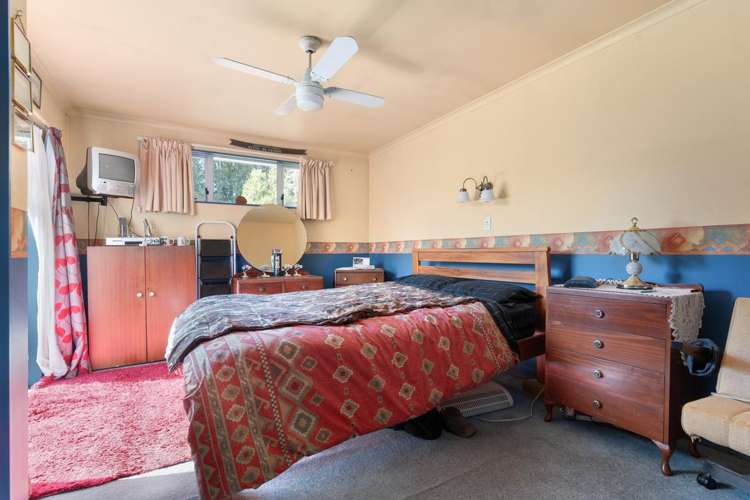 13 Deller Drive Carterton_8