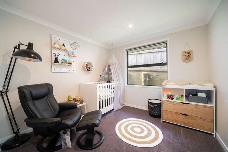 199 Ballintoy Park Drive Welcome Bay_11