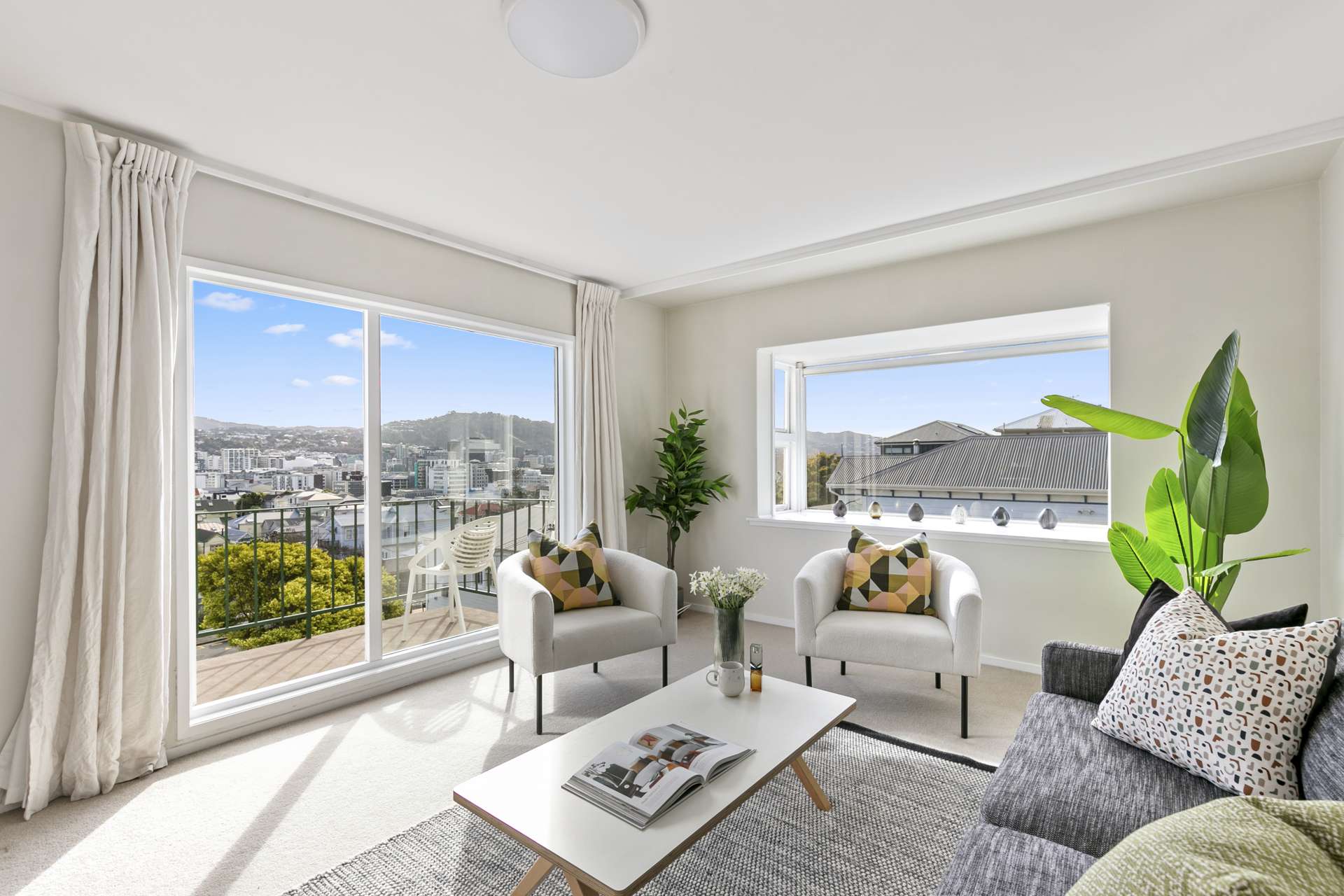 6/2 Scarborough Terrace Mount Victoria_0