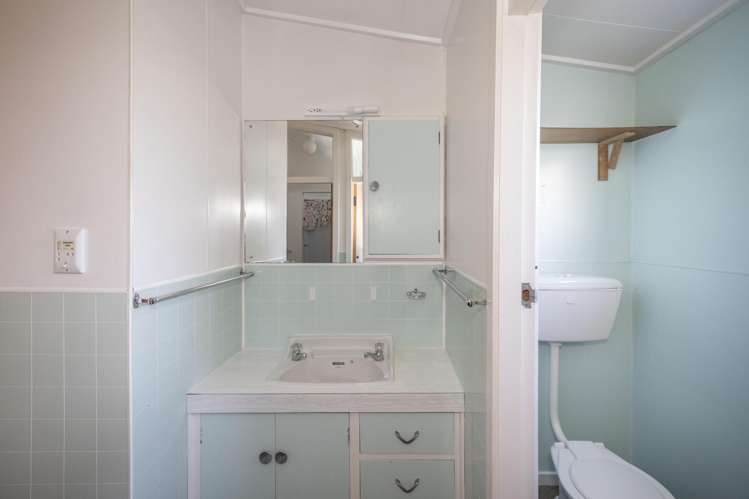 5 Stuart Street Holmes Hill_17
