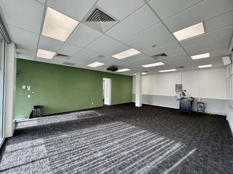 GF/229 Dairy Flat Highway Albany_3