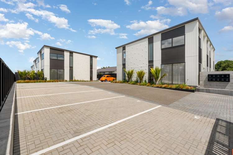 26 Landview Road Parkvale_2