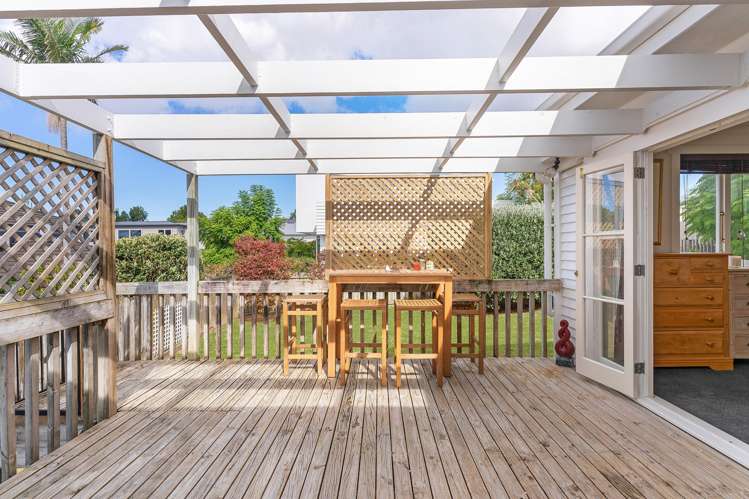 1 Oliver Street Point Chevalier_8