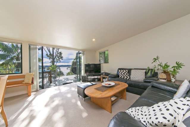 11 Opou Road Titirangi_2