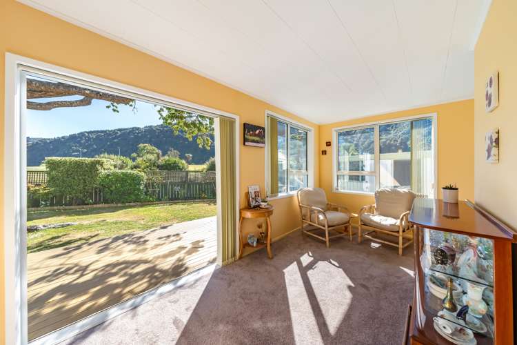 7 Moehau Grove Trentham_9