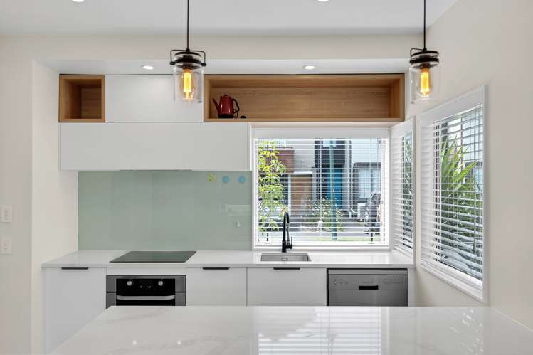 22 Kirikiri Lane East Tamaki_6