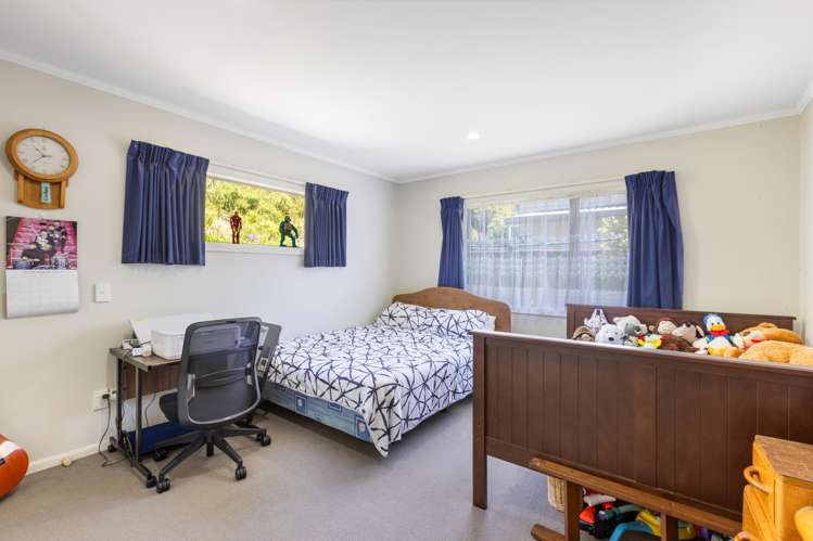 10 Halewood Grove Churton Park_16