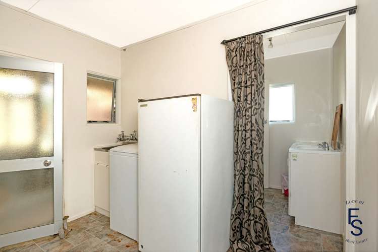 32 Paraone Road Tamarau_5