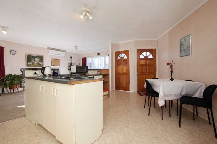 57 Kayes Road Pukekohe_5