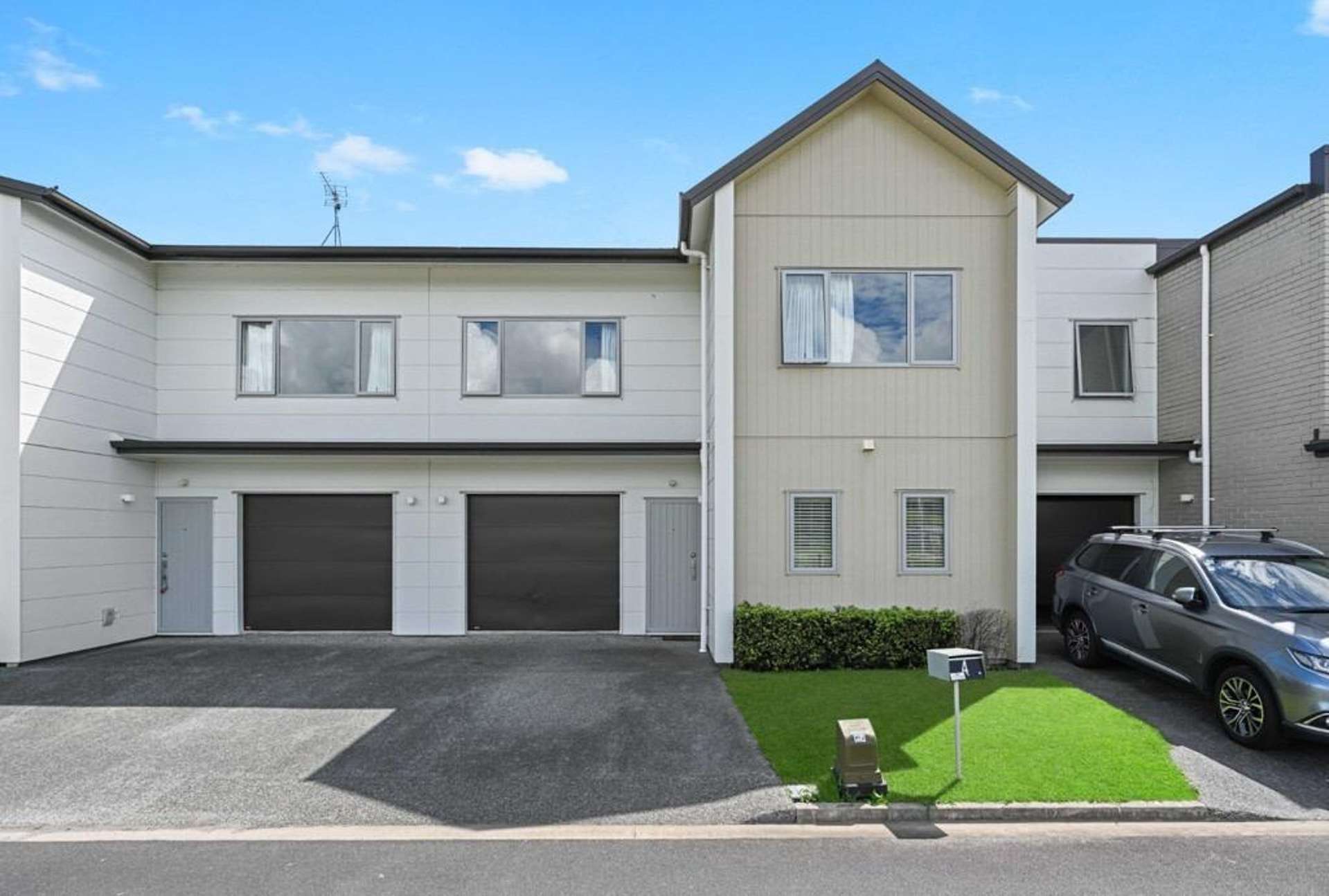 4 Anna Jean Crescent 2743_0