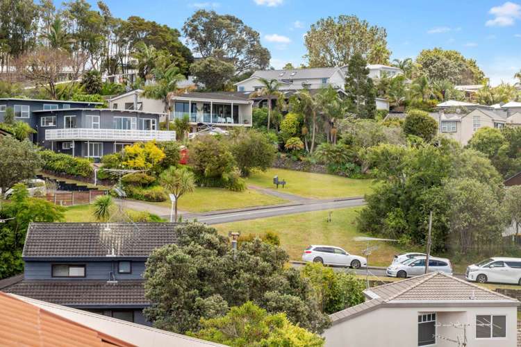 444b Beach Road Murrays Bay_14