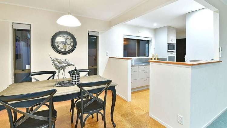 2/12 Ramsgate Terrace Mairangi Bay_5