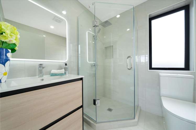 21 Parker Avenue New Lynn_14