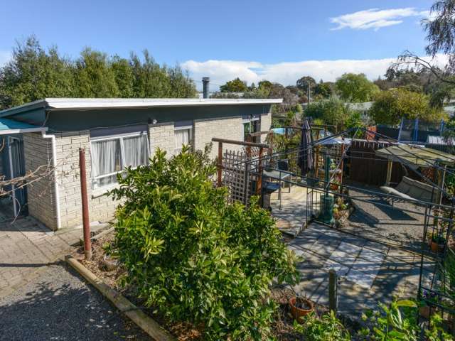 2 Limbrick Street Waipawa_1