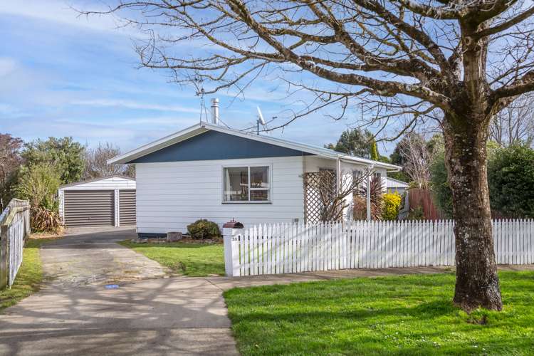39 Fisher Place Carterton_1