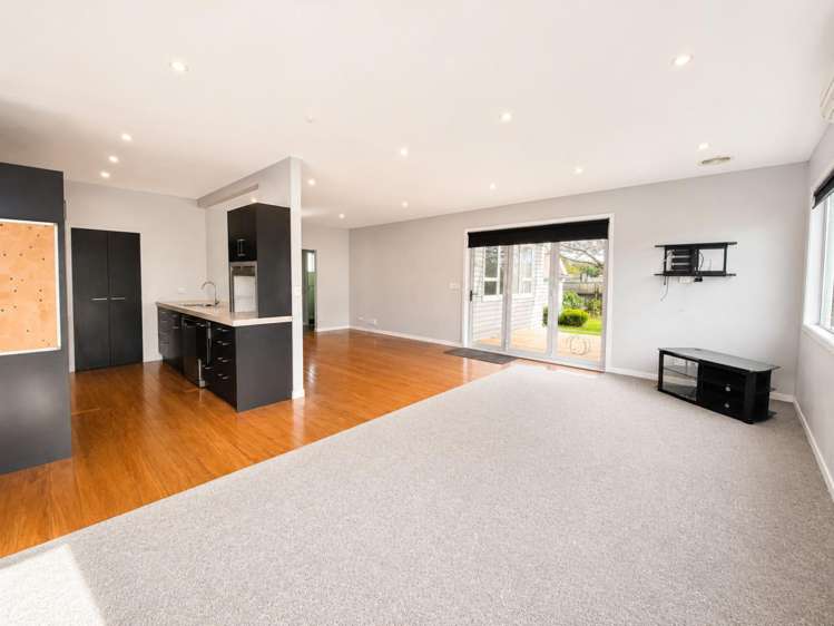 6 Clovelly Street Brooklands_3