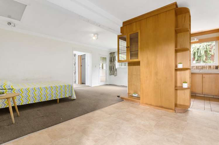 41 Tiroroa Avenue Te Atatu South_19