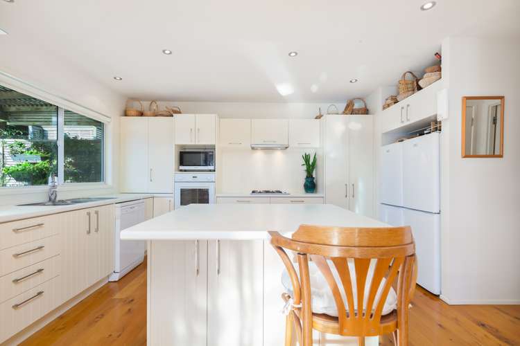 1278a Whangaparaoa Road Army Bay_17
