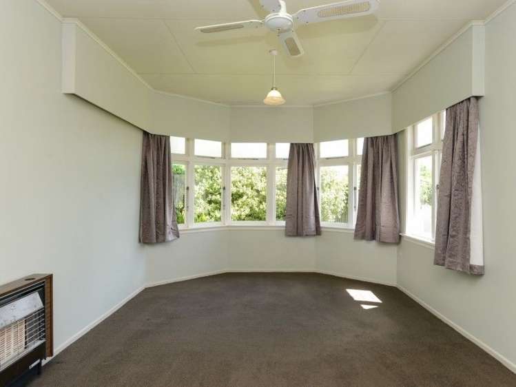 105 Park Road South Akina_4