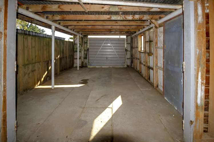 15 Carey Street Longburn_14