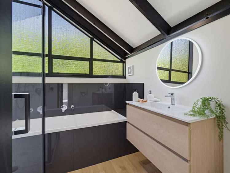 52 Virginia Road Otamatea_28