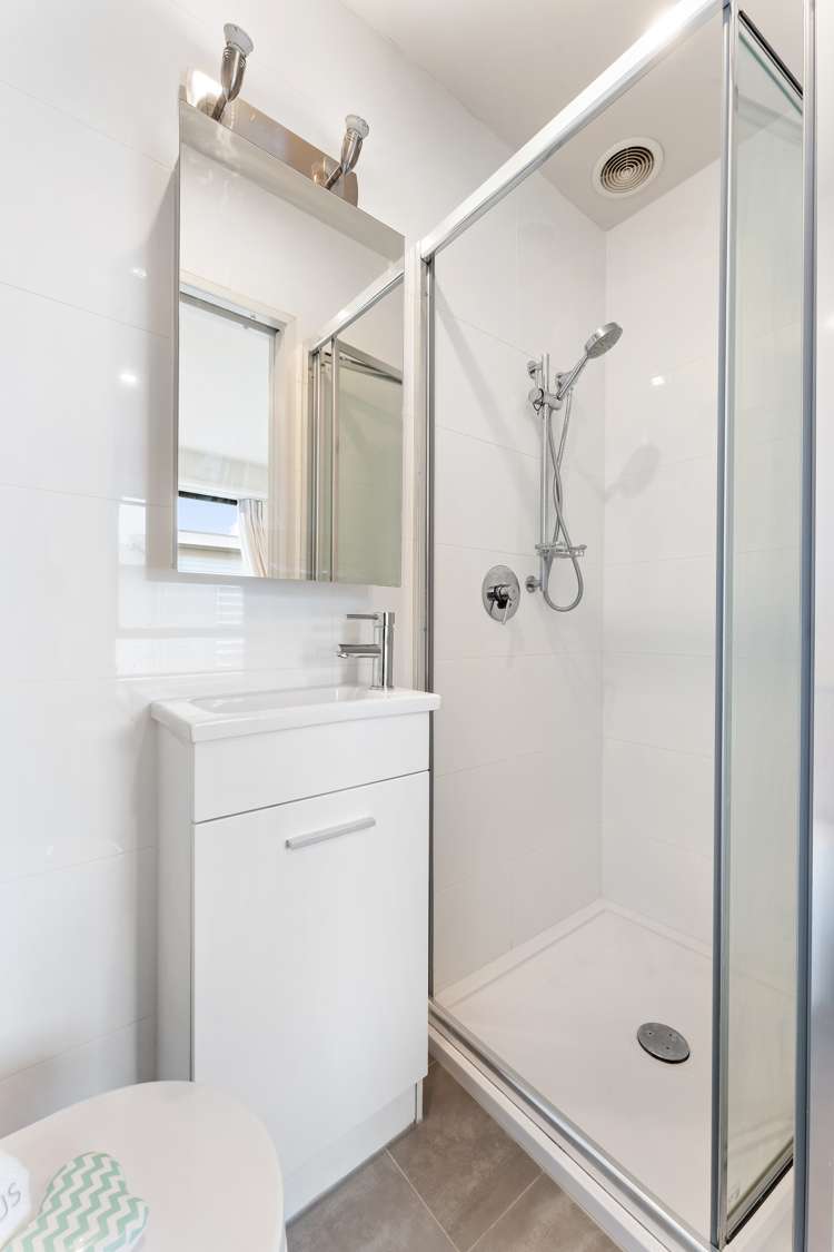 12 Akeake Lane Albany Heights_15