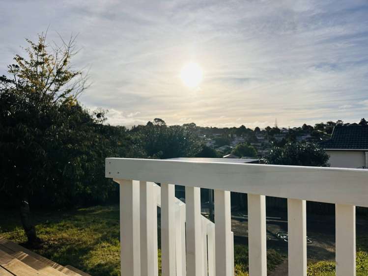 124 Solar Road Glen Eden_13