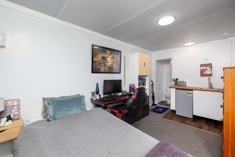 1/203 Estuary Road South New Brighton_13