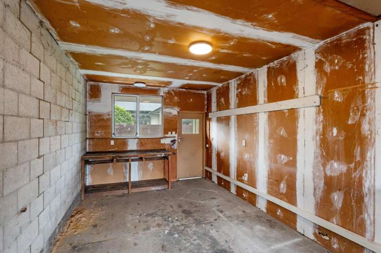 2/99 Briggs Road Shirley_5