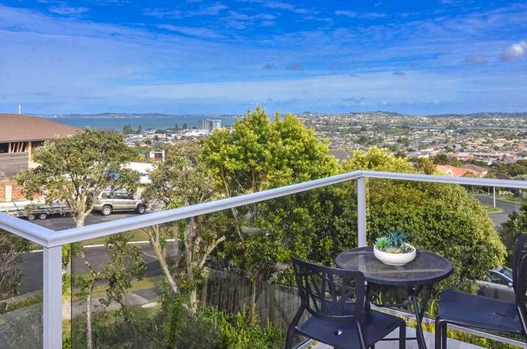 5 Savoy Road Orewa_19