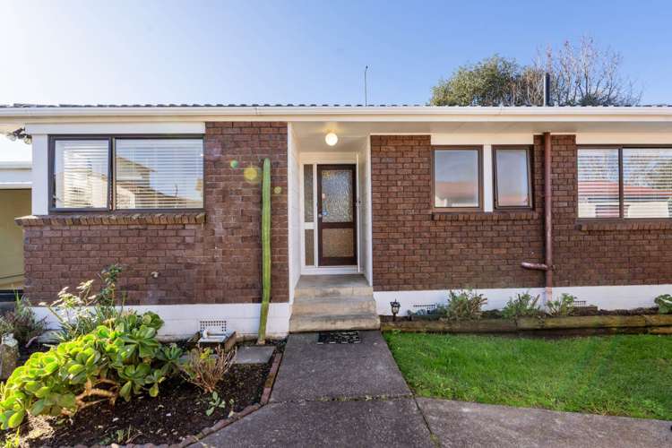 2/70 Butterworth Drive_0