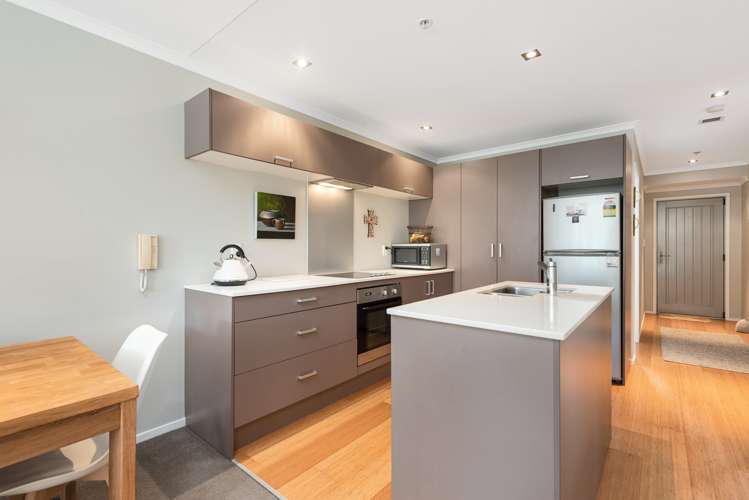 209/277 Maunganui Road Mount Maunganui_3