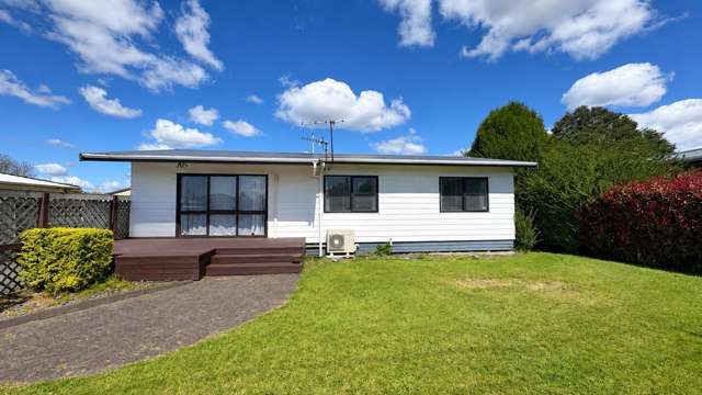 Charming Two-Bedroom Home Close to Town