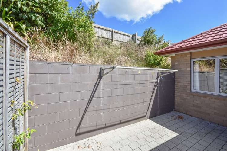 66f Law Street Caversham_16