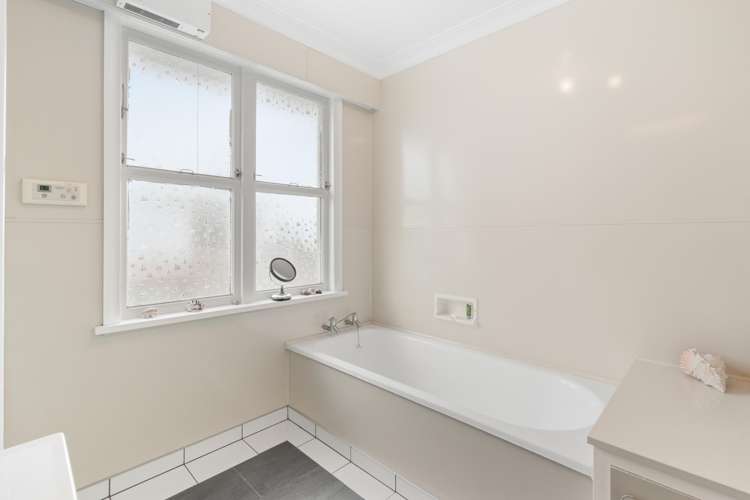 27 Thames Street Mosgiel_12