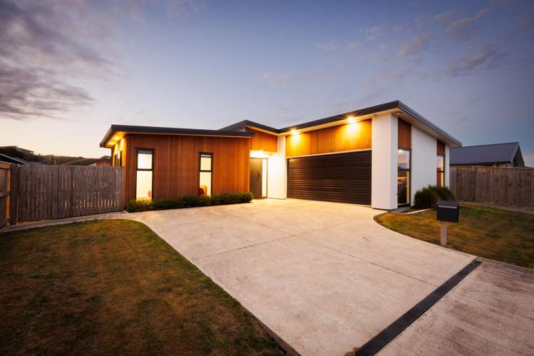 61 Freedom Drive Kelvin Grove_34