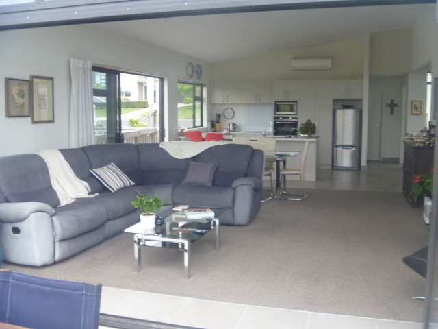 86 Isabella Drive Pukekohe_3