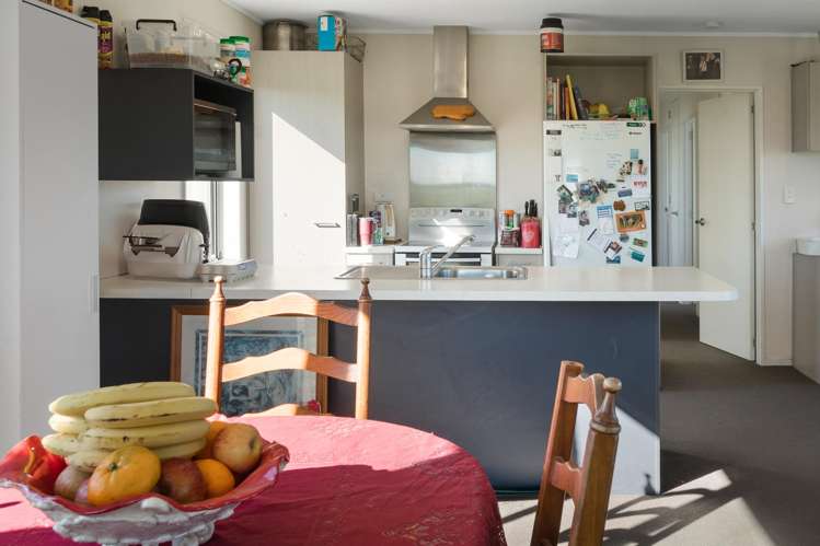 649 Wani Road Netherton_16