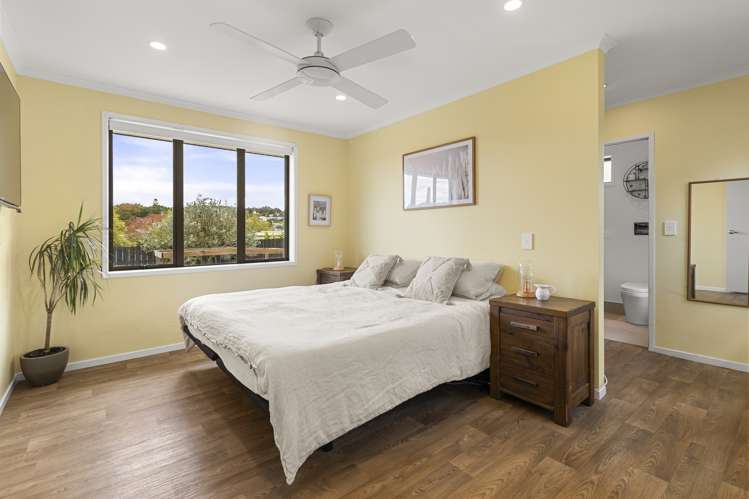 113 Edinburgh Street Pukekohe_10