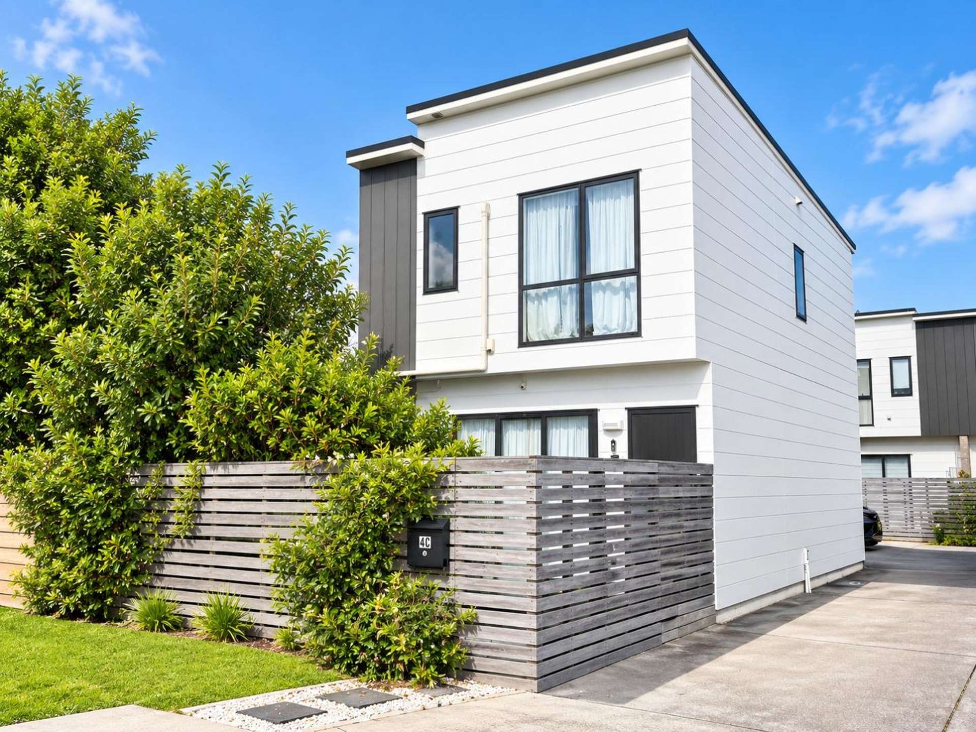 C/4 Roby Street Te Atatu Peninsula_0