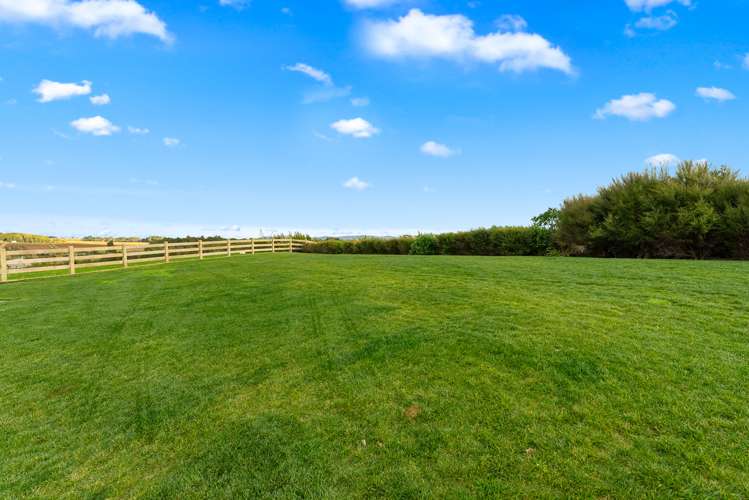 4 Kerr Crescent Patumahoe_35