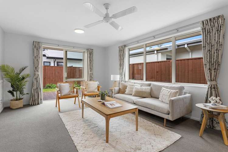 20 Little Oaks Drive Yaldhurst_2