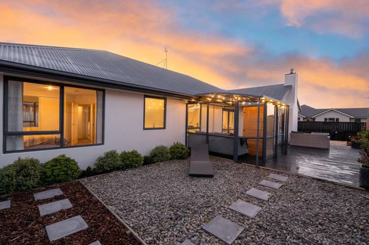 6 Delta Way Woolston_0