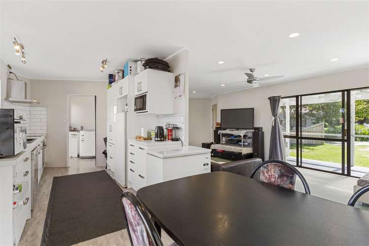 8 Lorelei Place Opaheke_4