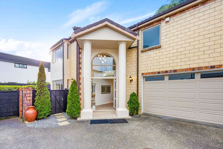 119b The Drive Epsom_31